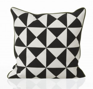 coussin 34 à 54€ Ferm Living - Coussin Geometry Little 30 x 30 cm - Ferm Living -